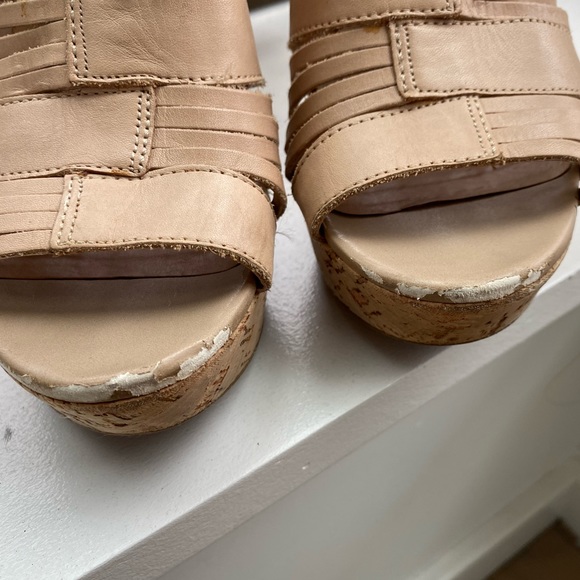 Authentic franco sarto heels condition shown in photos hence price - Picture 3 of 4